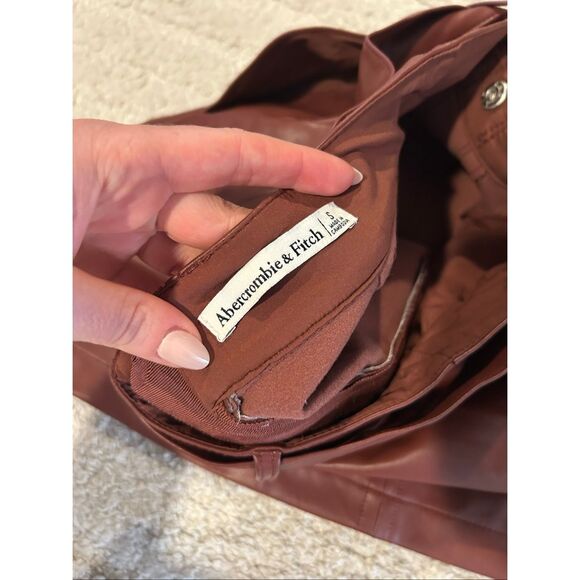 Abercrombie and fitch skirt - Picture 3 of 3